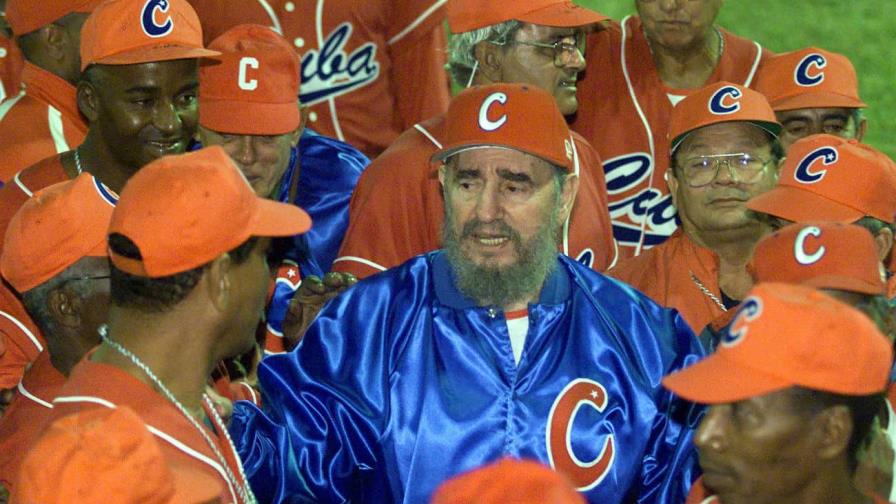 Baseball-Reference y Fidel Castro como lanzador