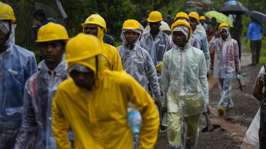 Suman 27 muertos por alud en oeste de la India