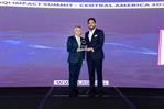 Youtuber dominicano recibe galardón internacional al "Empresario del Año 2023"
