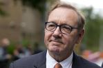 Jurado en Londres termina primer día de deliberaciones en juicio de Kevin Spacey Jurado en Londres termina primer día de deliberaciones en juicio de Kevin Spacey