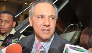 Defensa del exministro Peralta acusa al MP de fabricar pruebas para acusarlo por corrupci&oacute;n