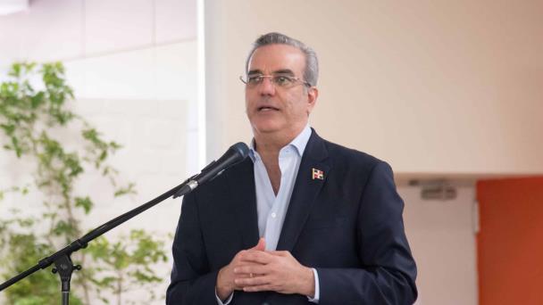 Presidente Abinader dice está inconforme con niveles de seguridad ciudadana y busca reducirla a la mitad