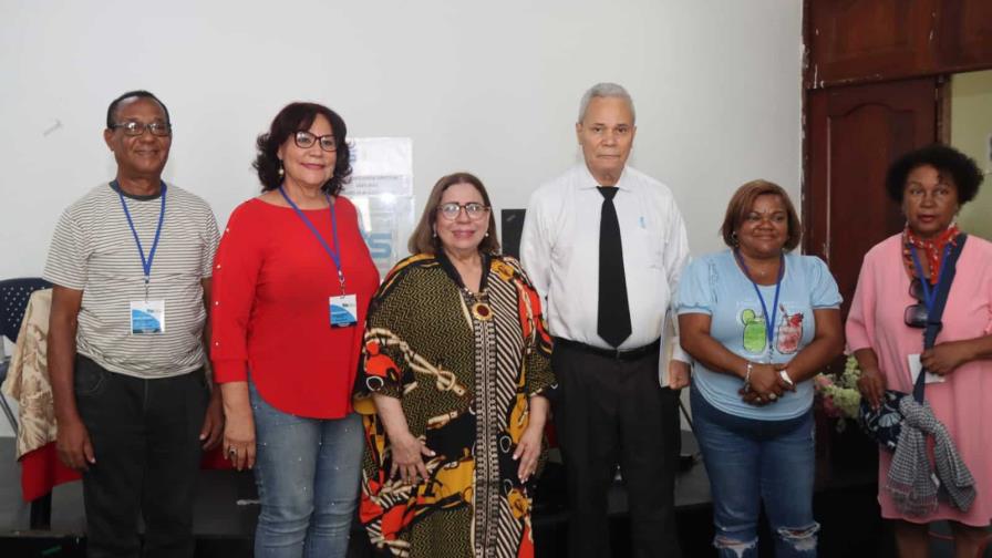 Mirna Pimentel, reelegida presidenta de la Asociación Dominicana de Cronistas Sociales 2023-2025