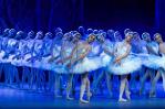 El Ballet Nacional de Cuba presenta El lago de los cisnes en el Teatro Nacional El Ballet Nacional de Cuba presenta El lago de los cisnes en el Teatro Nacional