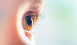 Un menor recupera la vista gracias a una pionera terapia génica ocular en Miami