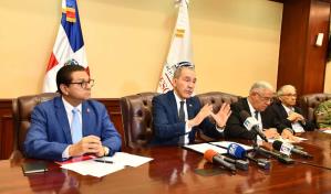 Ponen en marcha proceso obligatorio de Recertificación Médica en el país