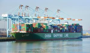 El mundo crecerá algo más de lo esperado pero aún de forma débil, según el FMI