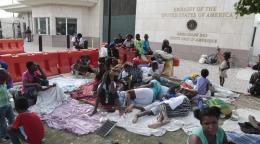 Embajada de EE. UU. en Haití expresa apoyo a haitianos y les advierte sobre la maldad de las bandas