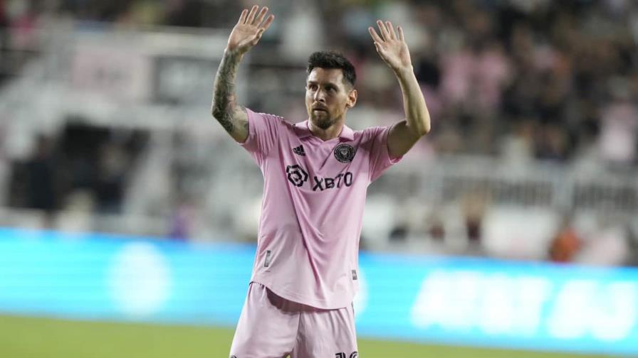 Video | Messi juega de inicio, anota 2 goles y guía a Inter Miami en goleada