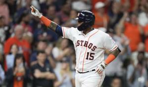 Tucker y Maldonado llevan a Astros a victoria sobre Rangers