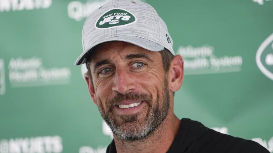 Rodgers acepta reducción de paga y firma por 2 años y US$75 millones con Jets Rodgers acepta reducción de paga y firma por 2 años y US$75 millones con Jets