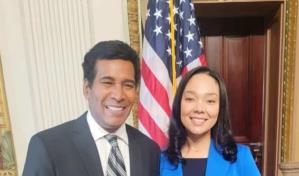 Julio Sabala fue galardonado en la Casa Blanca