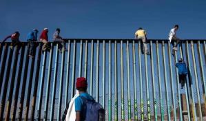 México afirma que la migración hacia EE.UU. bajó un 50 % tras el fin del Título 42