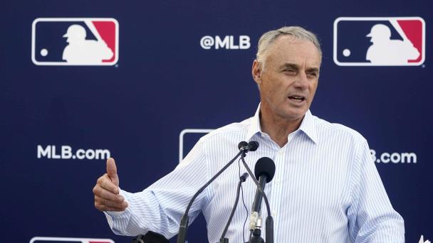 Rob Manfred seguirá como comisionado de Grandes Ligas hasta 2029