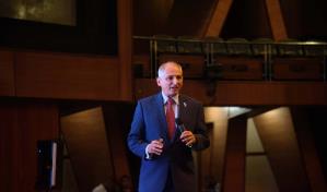 Corrupción y burocracia afectan inversión pública en América Latina, señala experto del BID