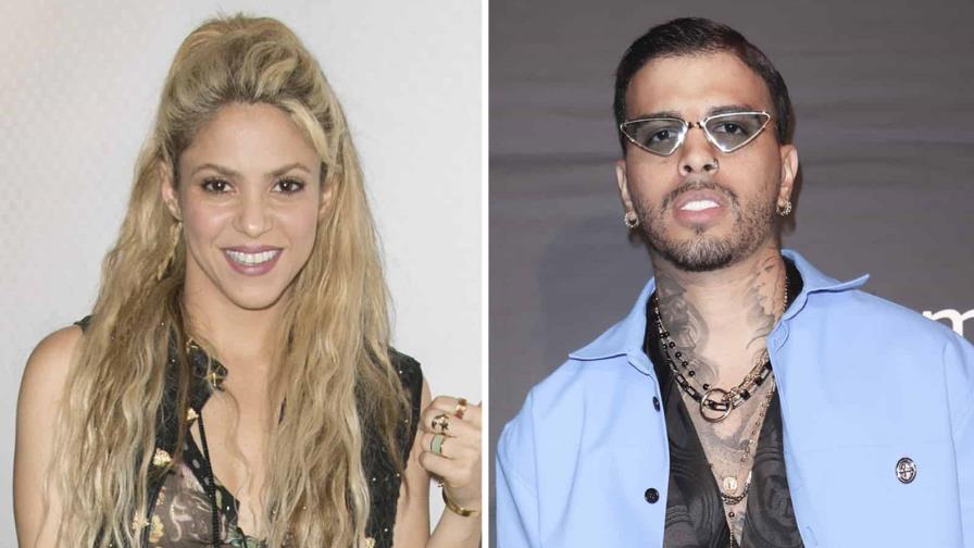Shakira y Rauw Alejandro se bañan en un río de Puerto Rico Shakira y Rauw Alejandro se bañan en un río de Puerto Rico