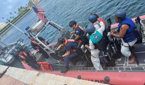 Detienen en alta mar a 65 personas que se iban de manera ilegal a Puerto Rico