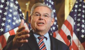 Bob Menéndez rechaza dimitir como senador tras ser acusado de corrupción