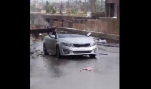 Camión derriba poste del tendido eléctrico en El Almirante y provoca salida de circuito