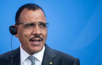 Presidente de Níger rechaza el golpe de Estado tras un día de mucha tensión