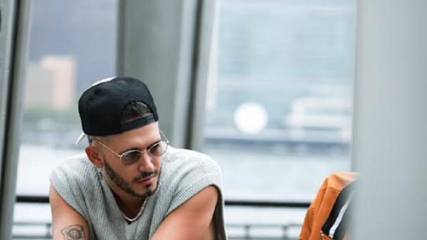 Zeo Muñoz: Mi deseo siempre fue escribir canciones y terminé jugando a ser cantante