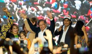 Detienen hijo del presidente colombiano por lavado de dinero y enriquecimiento ilícito