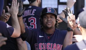 Con dos cuadrangulares de José Ramírez Guardianes ganan 5-0 a Medias Blancas