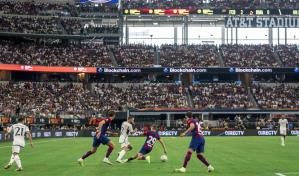 Dembélé se reivindica y el Barcelona golea al Madrid en un vibrante clásico en Dallas