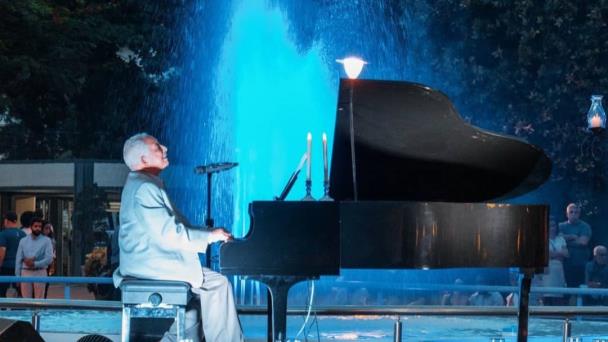 Así celebró el maestro Rafael Solano el Día de los Padres