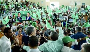 Leonel Fernández: El Gobierno del PRM es bulto, allante y movimiento