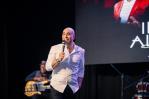 Irving Alberti se luce en Escenario 360 entre humor, risas y baladas  Irving Alberti se luce en Escenario 360 entre humor, risas y baladas