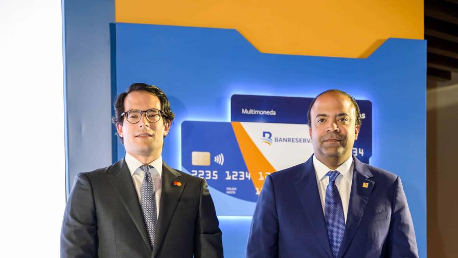 Banreservas lanza sus nuevas tarjetas táctiles