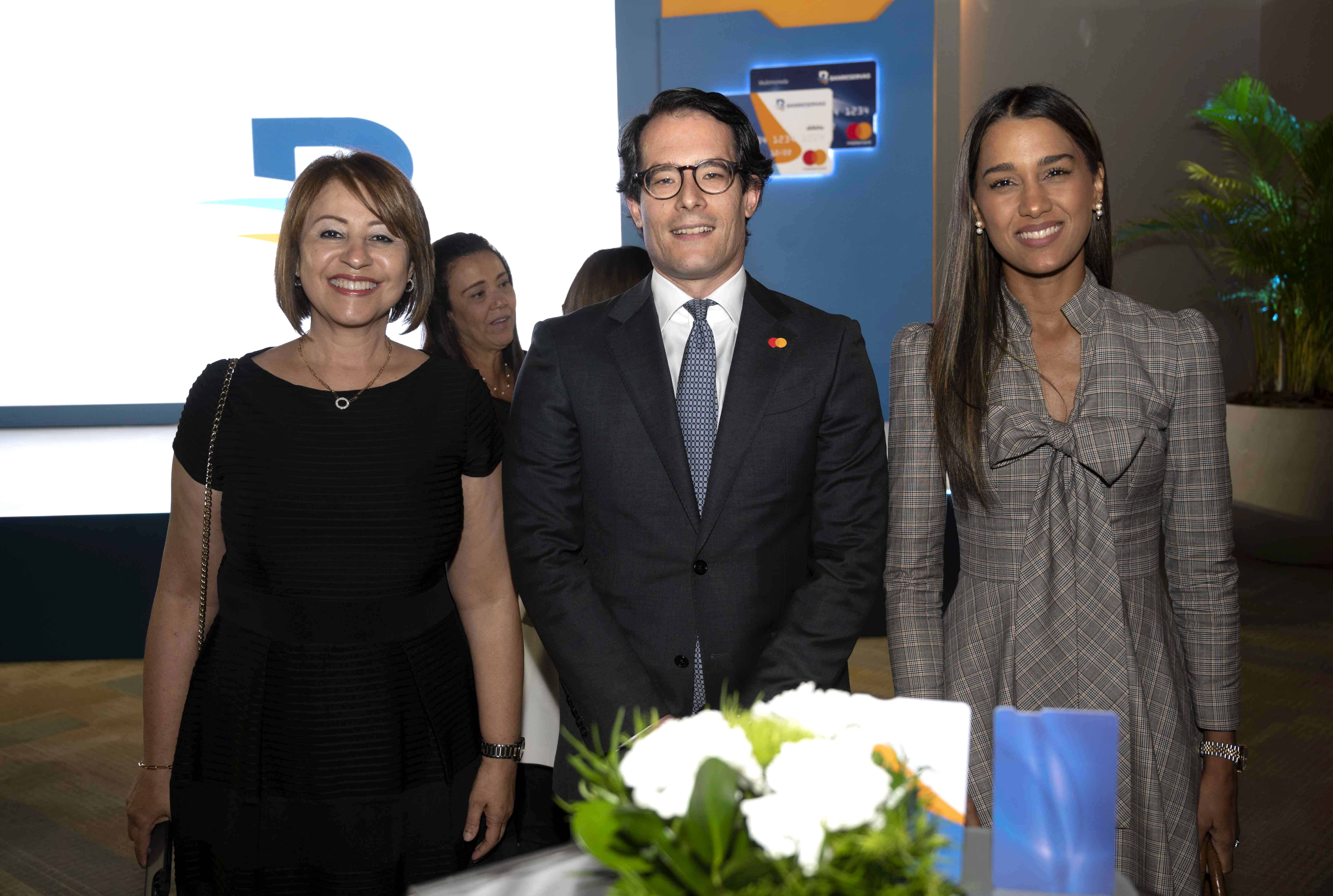 Rosanna Ruiz, Tomás Alonso y Yulianna Ramón. 