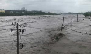 Pekín en alerta máxima por lluvias torrenciales