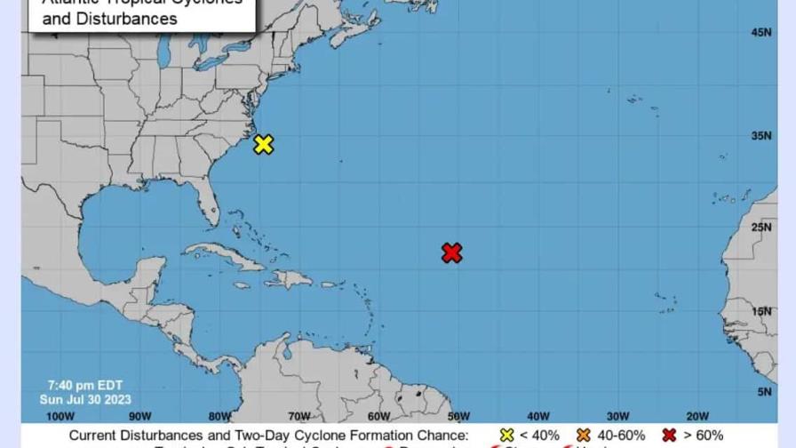 Un área de baja presión en el Atlántico puede llegar a depresión o tormenta en 24 horas