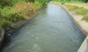 Recuperan el cadáver de una mujer en un canal de riego en Villa González