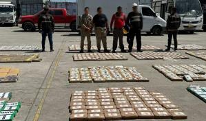Incautan 6,7 toneladas de droga y detienen a varias personas en Ecuador