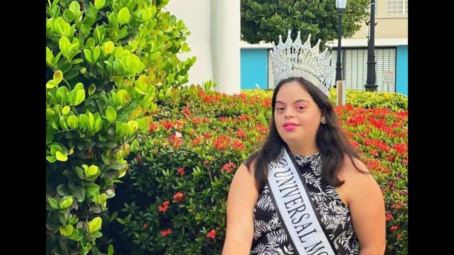 Modelo con Sindrome de Down Dalila Zapata es coronada Miss Universal Model Puerto Rico 2023