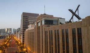 Retiran el letrero gigante del nuevo logotipo de Twitter en San Francisco tras quejas