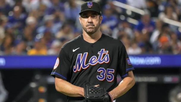 El regreso de Verlander a Houston resalta en una ráfaga de canjes en fecha límite de las mayores