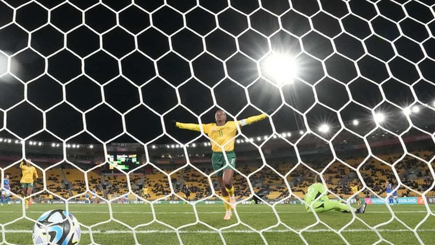Gol tardío de Kgatlana mete a Sudáfrica en 8vos del Mundial y elimina a Italia