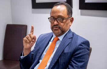 Luis Abinader no tiene obligación de tomar licencia por reelección, dice consultor Jurídico