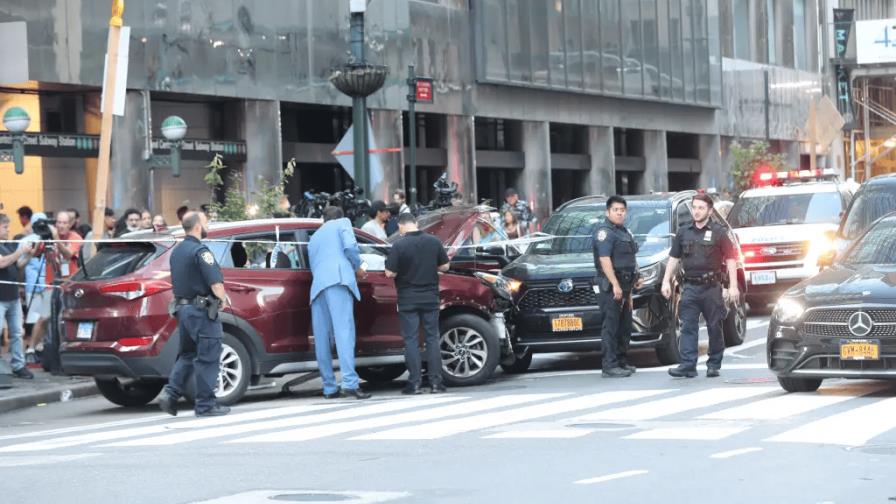 Al menos 10 heridos deja persecución de auto robado que atropelló a varias personas en Manhattan