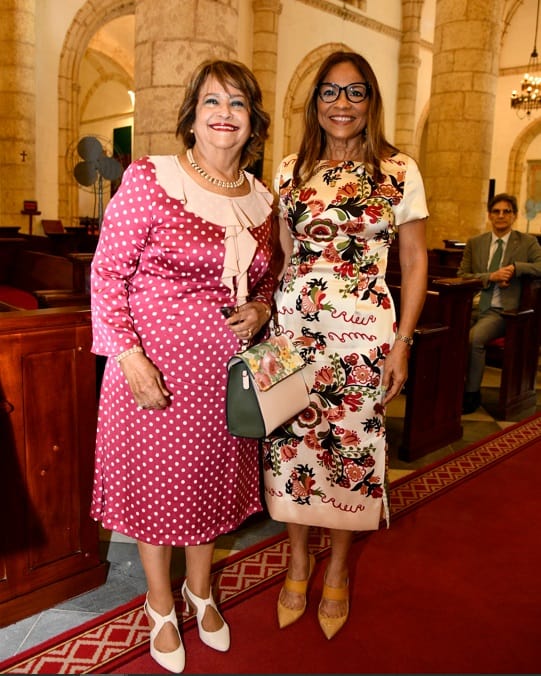 Verónica Sención e Isabel Reynoso.