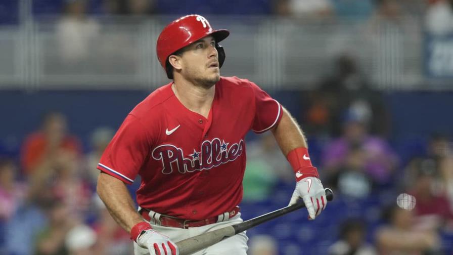 Lorenzen maniata a Marlins en su debut con Filis. Realmuto jonronea en victoria