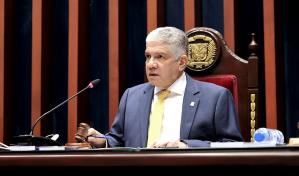 ¿Será que se va Eduardo Estrella del Senado?