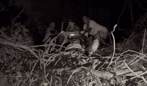 Tres muertos y un herido al caer camión por un precipicio en carretera de Jarabacoa