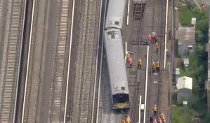 Ocho vagones de un tren se descarrilan en Nueva York y dejan diez heridos
