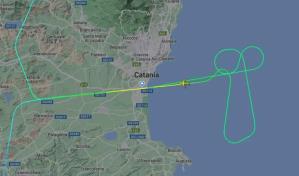 Piloto de Lufthansa crea polémica con vuelo en forma de pene