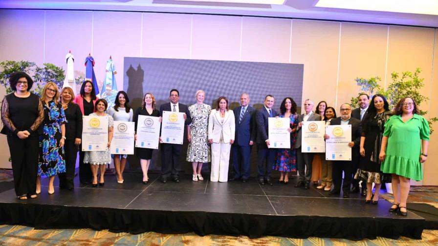 Ministerio de la Mujer y PNUD reconocen instituciones públicas con el Sello Igualando RD